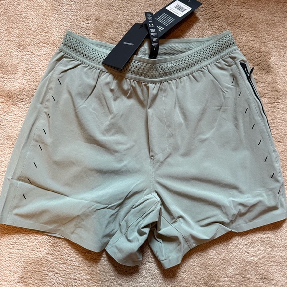 Ten Thousand Other - Ten Thousand Men's Light Sage Green Athletic Shorts brand new w liner